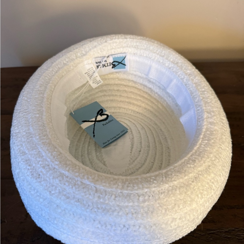 Women’s Packable Hat - Picture 3 of 4
